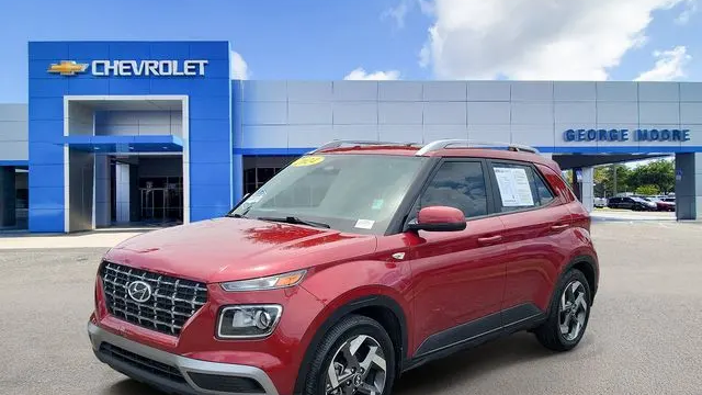 2024 Hyundai VENUE SEL