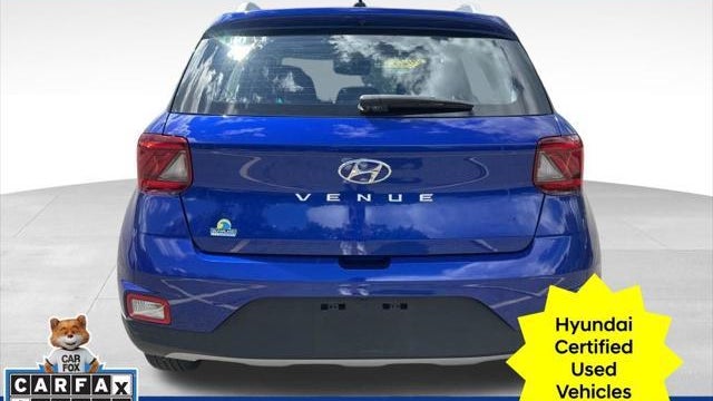 2025 Hyundai VENUE SEL