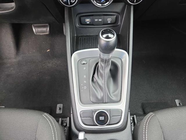 2025 Hyundai Venue - $18,234
