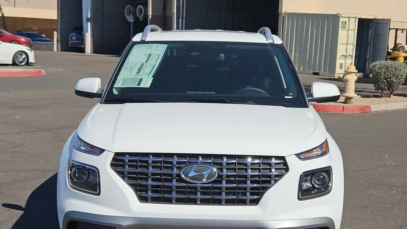 2026 Hyundai VENUE SEL