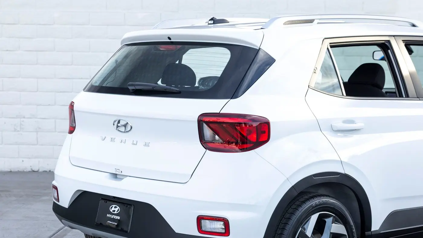 2026 Hyundai VENUE SEL