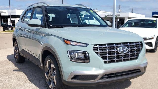 2026 Hyundai VENUE SEL