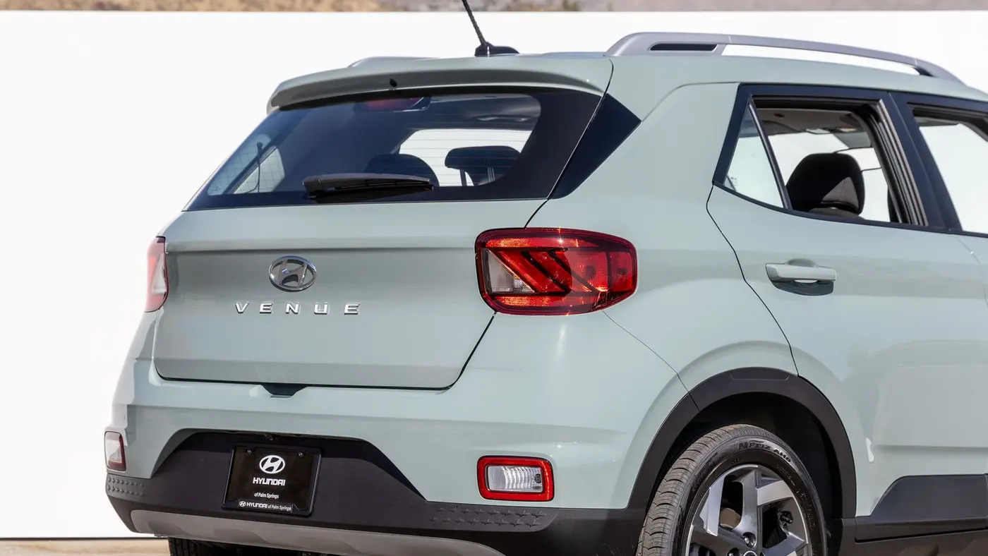 2026 Hyundai VENUE SEL