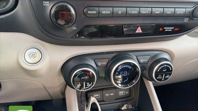2022 Hyundai VENUE SEL