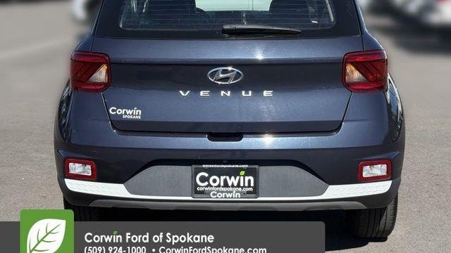 2022 Hyundai VENUE SEL