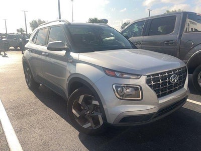 2022 Hyundai Venue SEL 4DR Crossover