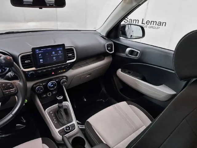 2022 Hyundai Venue - $15,107