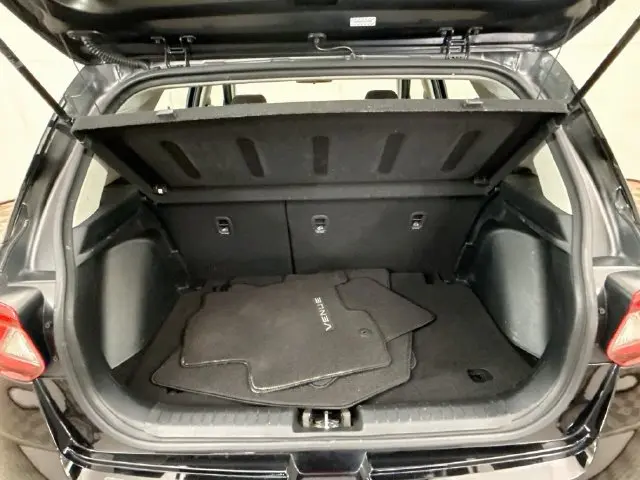 2022 Hyundai Venue - $15,107
