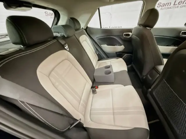 2022 Hyundai Venue - $15,107