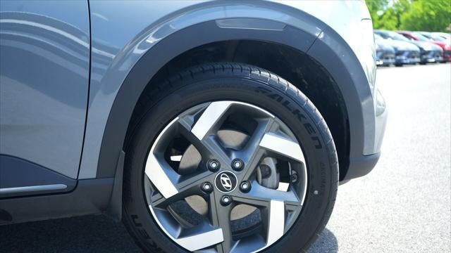 2022 Hyundai VENUE Limited