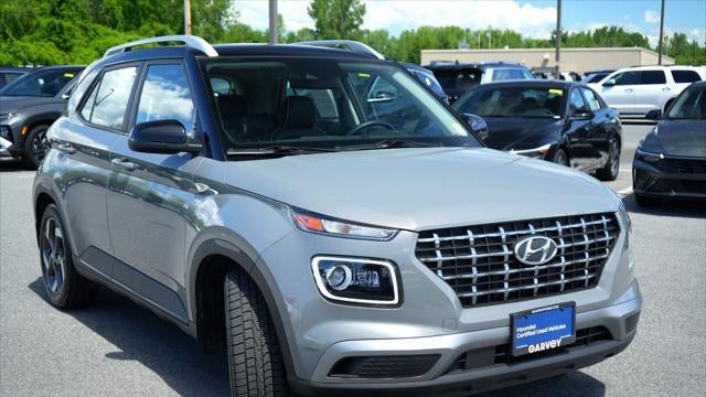 2022 Hyundai VENUE Limited