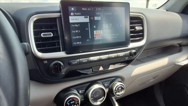 2023 Hyundai VENUE SEL