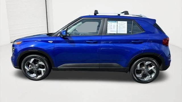 2023 Hyundai VENUE SEL
