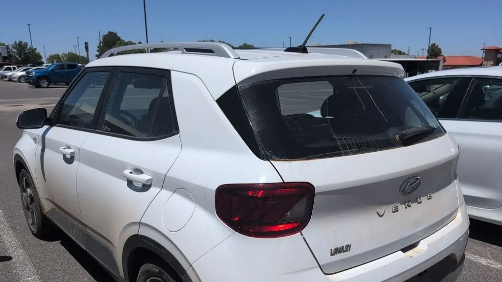 2023 Hyundai VENUE SEL