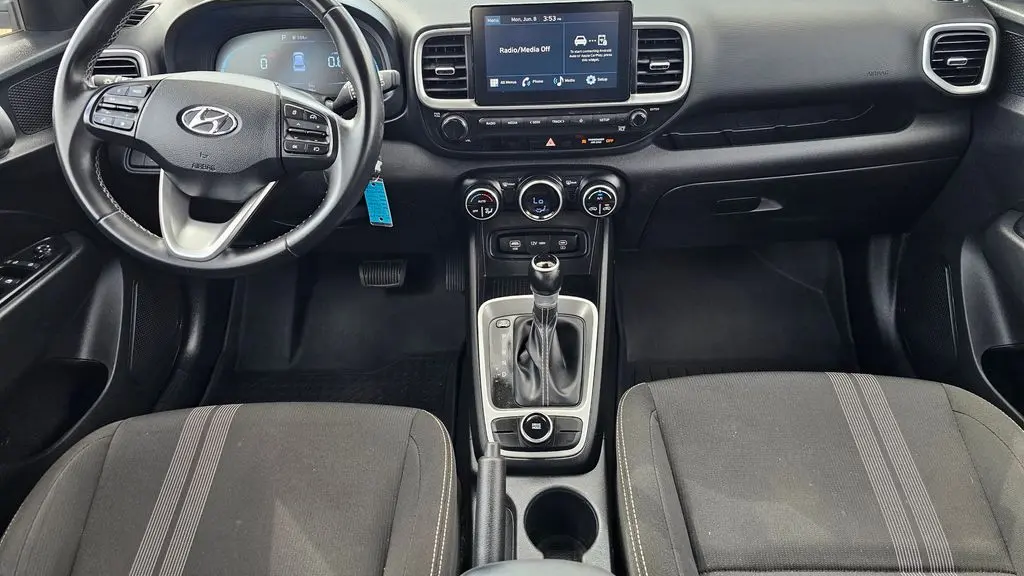 2023 Hyundai VENUE SEL