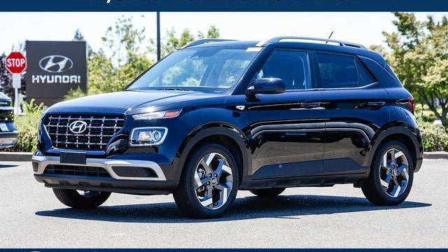 Preowned 2024 Hyundai VENUE SEL for Sale