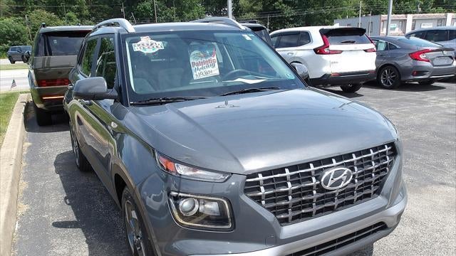 Preowned 2024 Hyundai VENUE SEL for Sale