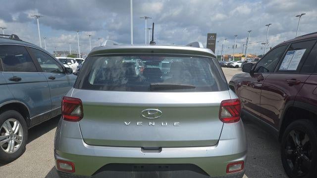 2024 Hyundai VENUE SEL