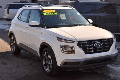 Photo of a 2024 Hyundai Venue SEL 4DR Crossover for sale