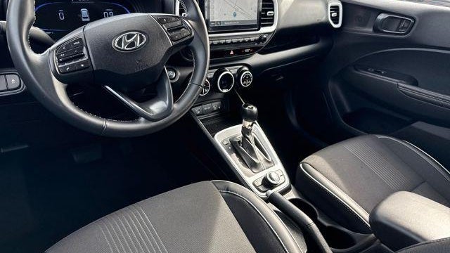 2025 Hyundai VENUE Limited