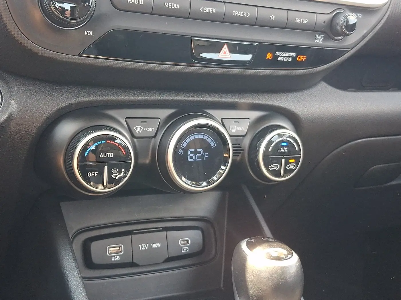 2025 Hyundai Venue - $17,550