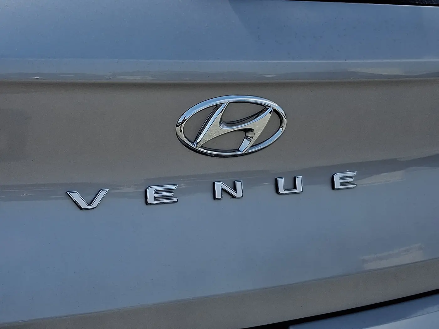 2025 Hyundai Venue - $17,550