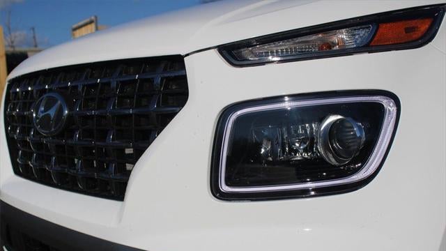2025 Hyundai VENUE Limited