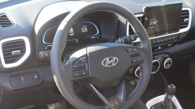 2025 Hyundai VENUE Limited