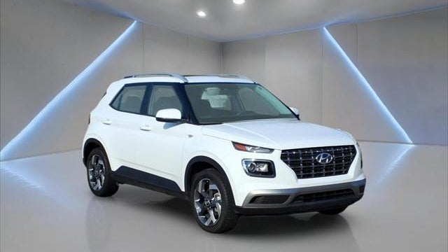 Preowned 2025 Hyundai VENUE SEL for Sale