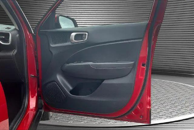 2025 Hyundai Venue - $19,778