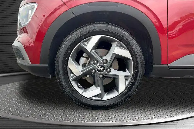2025 Hyundai Venue - $19,778