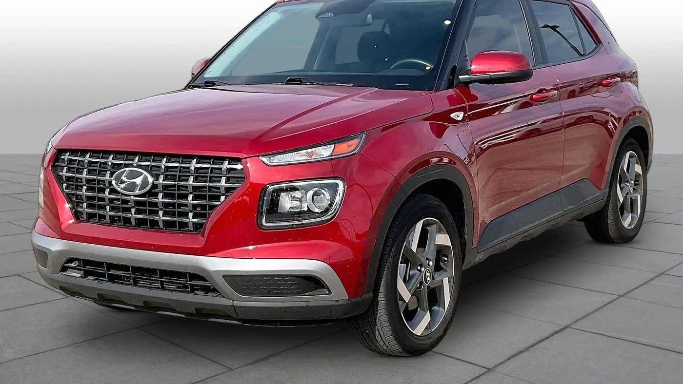 Preowned 2025 Hyundai VENUE SEL for Sale