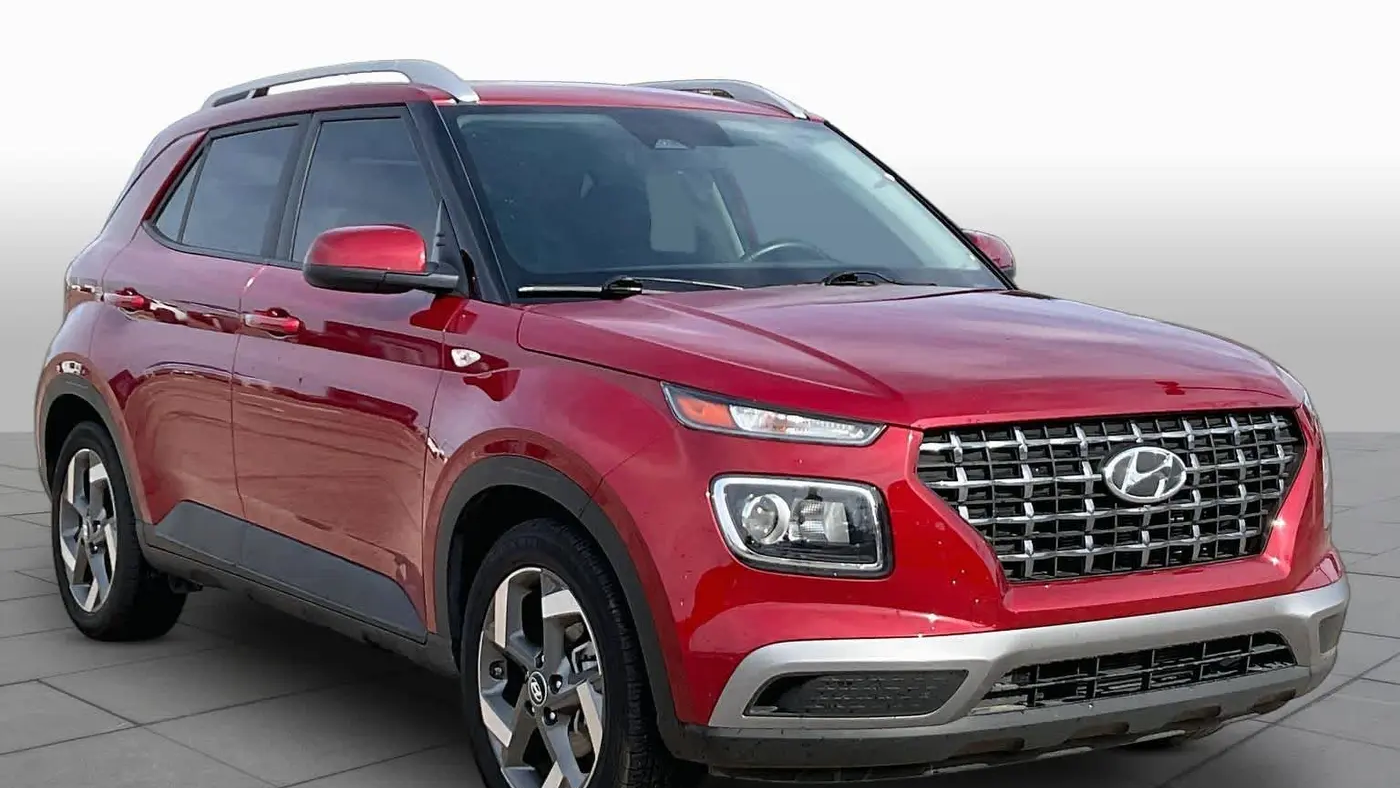 2025 Hyundai VENUE SEL