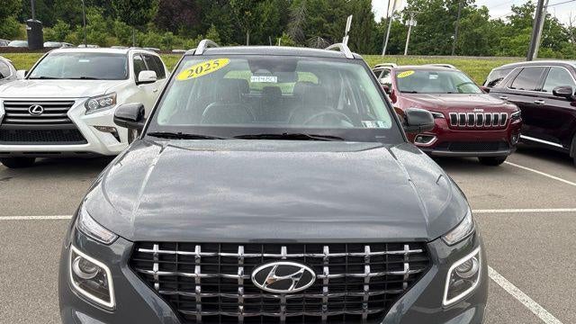2025 Hyundai VENUE Limited
