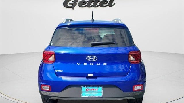 2025 Hyundai VENUE Limited