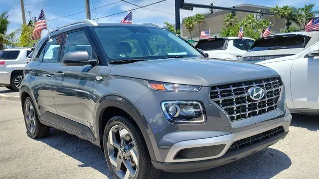 Preowned 2025 Hyundai VENUE SEL for Sale