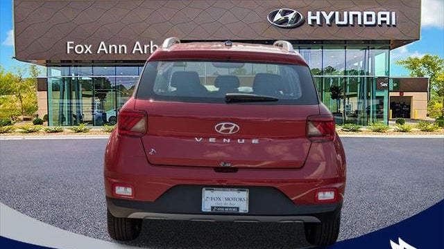 2025 Hyundai VENUE SEL