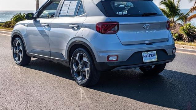 2025 Hyundai VENUE SEL