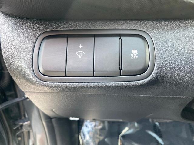2025 Hyundai Venue - $18,498