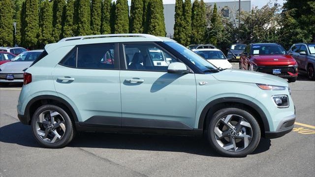 2025 Hyundai VENUE Limited