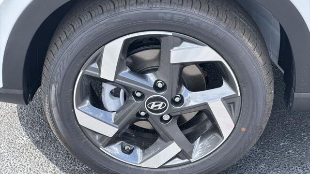 2025 Hyundai VENUE Limited