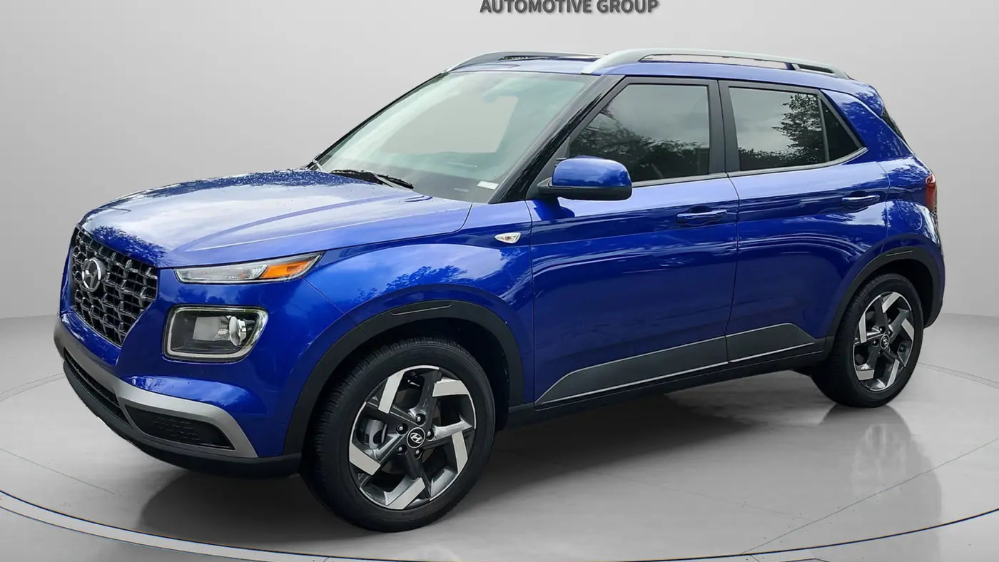 Preowned 2026 Hyundai VENUE SEL for Sale
