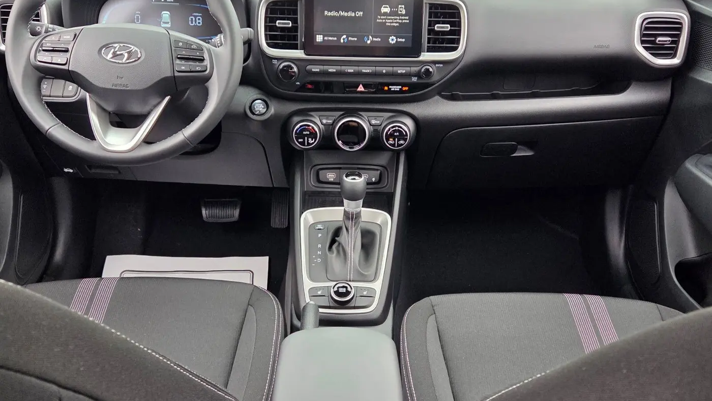 2026 Hyundai VENUE SEL