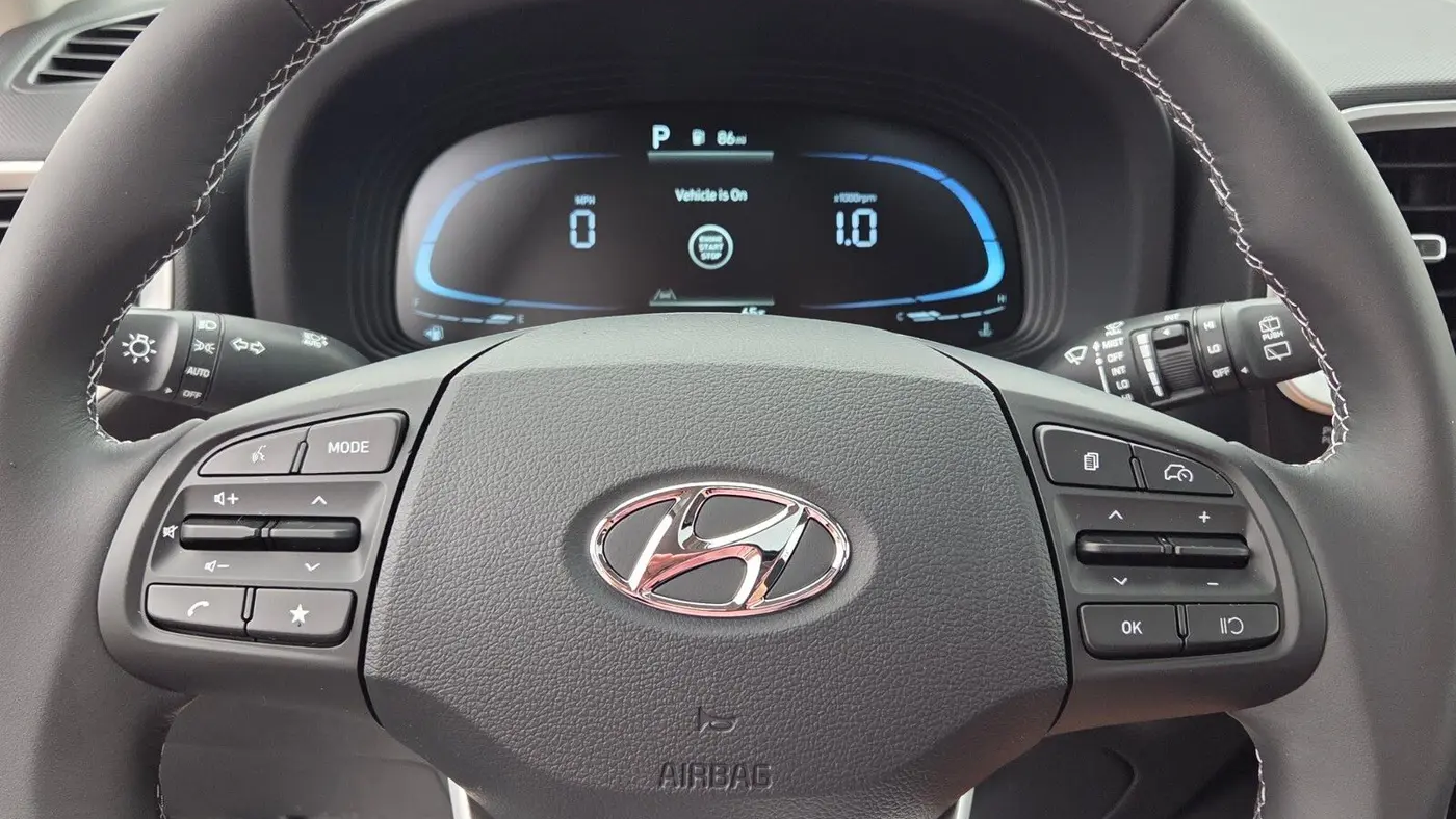2026 Hyundai VENUE SEL