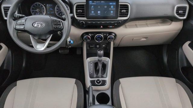 2020 Hyundai VENUE SEL