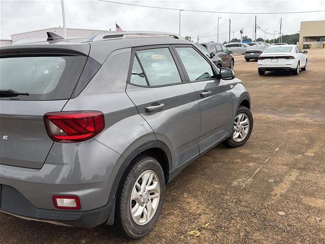 2020 Hyundai Venue - $14,519
