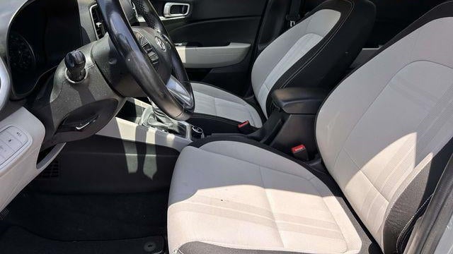 2021 Hyundai VENUE SEL