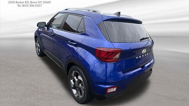 2022 Hyundai VENUE Limited