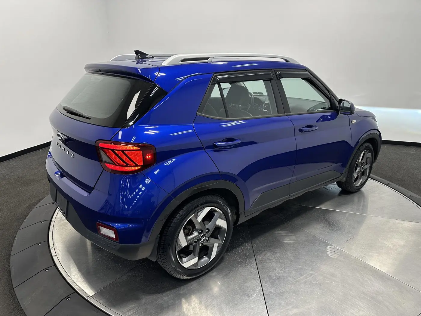 2022 Hyundai Venue - $20,495
