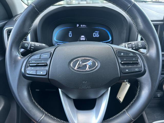 2023 Hyundai Venue - $16,257